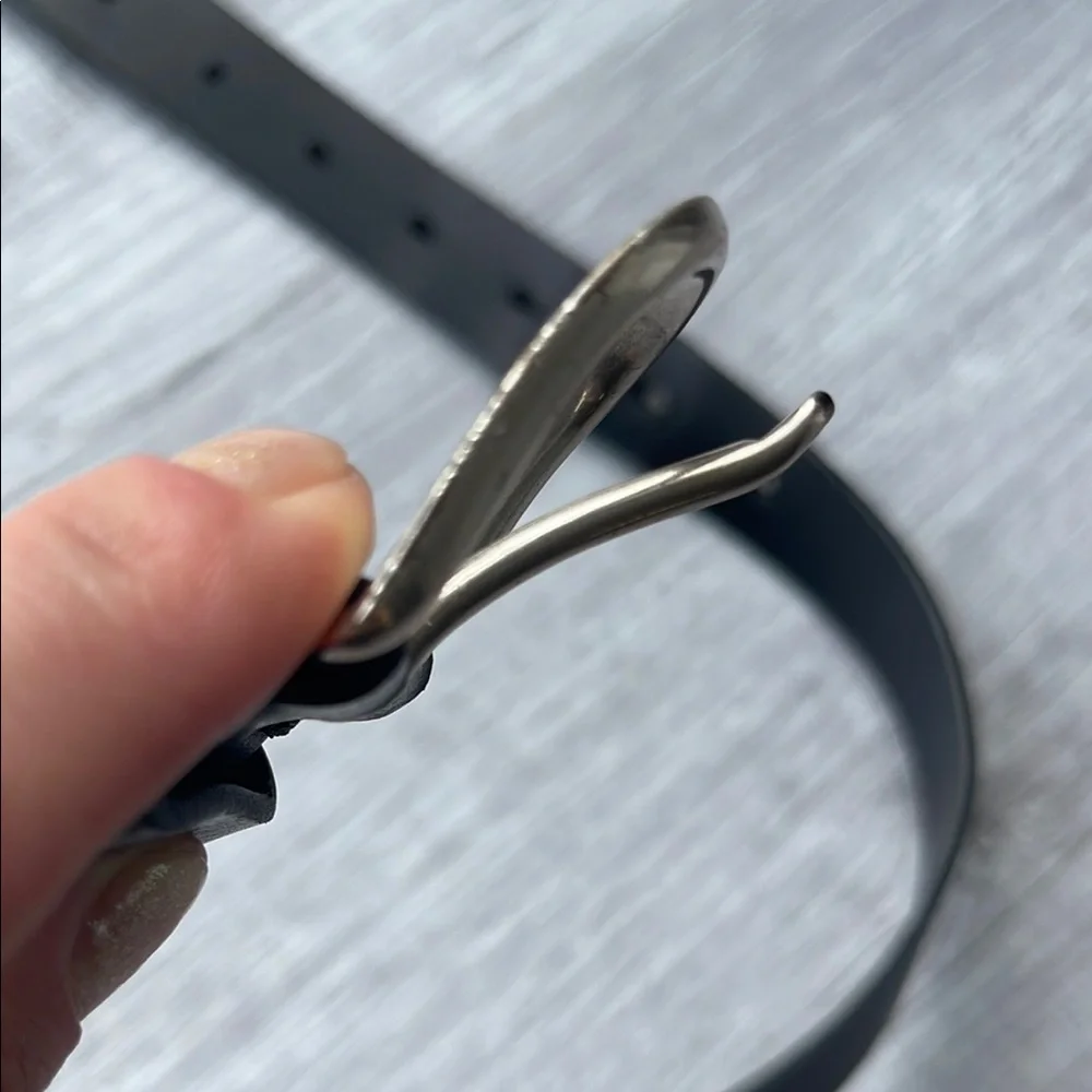 J. Crew Factory Kids Leather Black Belt, size XL.